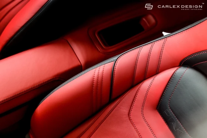 Тюнеры Carlex Design преобразили салон Porsche 911 Carrera 4S