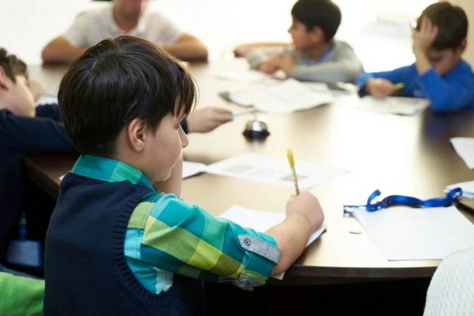 В Азербайджане прошли первые тренинги «Предпринимательство for KIDS»