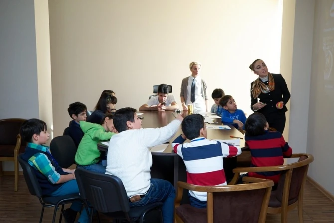 В Азербайджане прошли первые тренинги «Предпринимательство for KIDS»