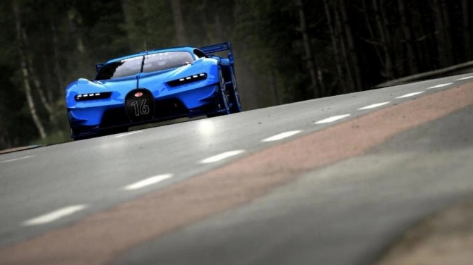 Вспоминаем легенды года: 2016 Bugatti Vision Gran Turismo (видео)