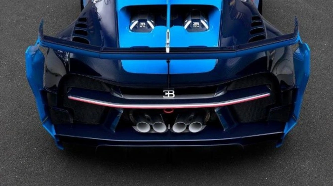 Вспоминаем легенды года: 2016 Bugatti Vision Gran Turismo (видео)