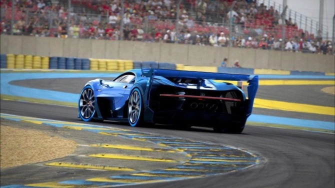 Вспоминаем легенды года: 2016 Bugatti Vision Gran Turismo (видео)