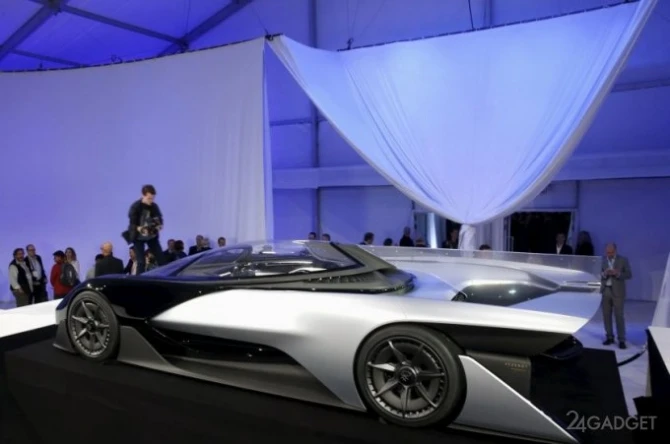 Электрический суперкар от Faraday Future с тысячью лошадиными силами (видео)