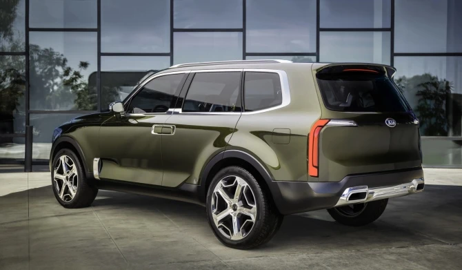 Kia представила большой кроссовер Telluride