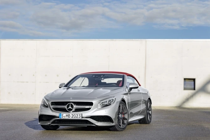 Mercedes-Benz привезла в Детройт потрясающий кабриолет S-Class