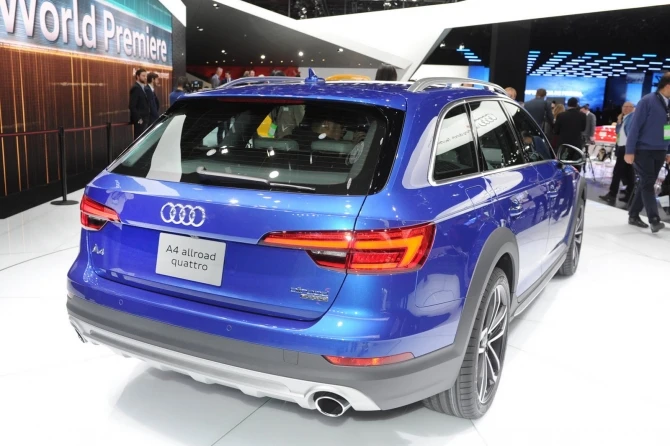 Audi показала новый универсал A4 Allroad Quattro Audi показала новый универсал A4 Allroad Quattro