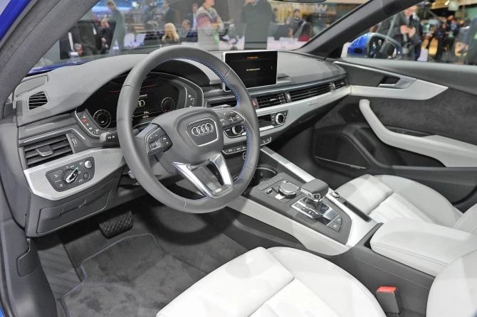 Audi показала новый универсал A4 Allroad Quattro Audi показала новый универсал A4 Allroad Quattro