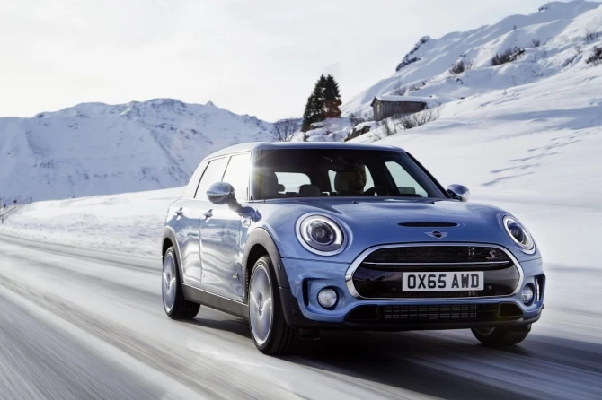 MINI представила универсал Clubman с системой полного привода