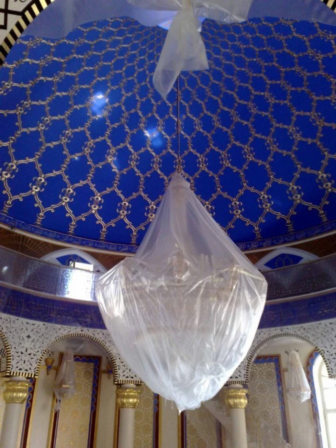 Зарубежные СМИ проникли в фешенебельный дворец Рамзана Кадырова (фото, видео)