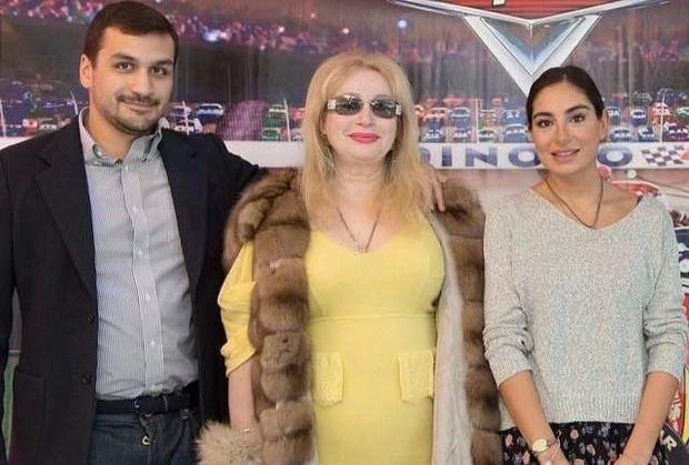 Арзу Алиева сегодня отмечает день рождения