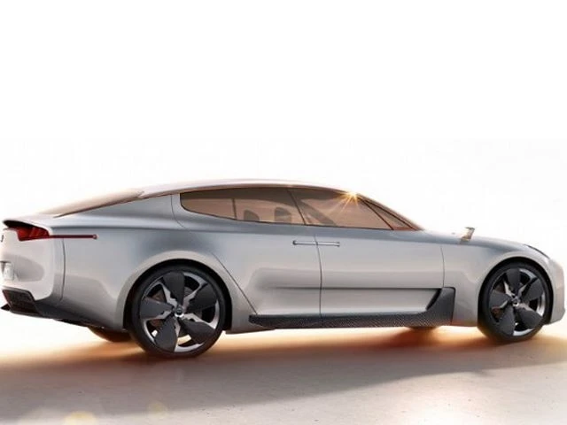 Спортивное купе Kia GT продемонстрируют в Париже осенью 2016 года