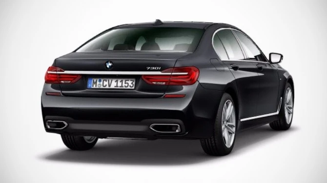 «Семерка» BMW получила самый маленький мотор в своей истории