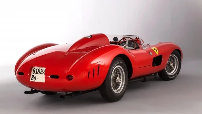 Классический Ferrari 335 стал претендентом на звание самого дорогого автомобиля в мире
