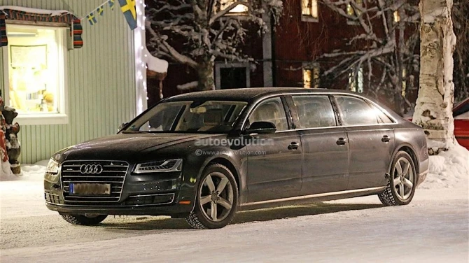 Audi A8 сделают шестидверным лимузином (фото)