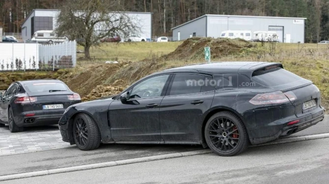 Новый универсал Porsche Panamera впервые замечен на тестах