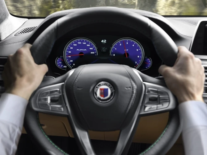 Alpina представила новый седан B7