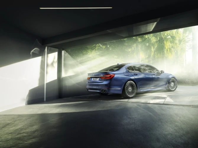 Alpina представила новый седан B7