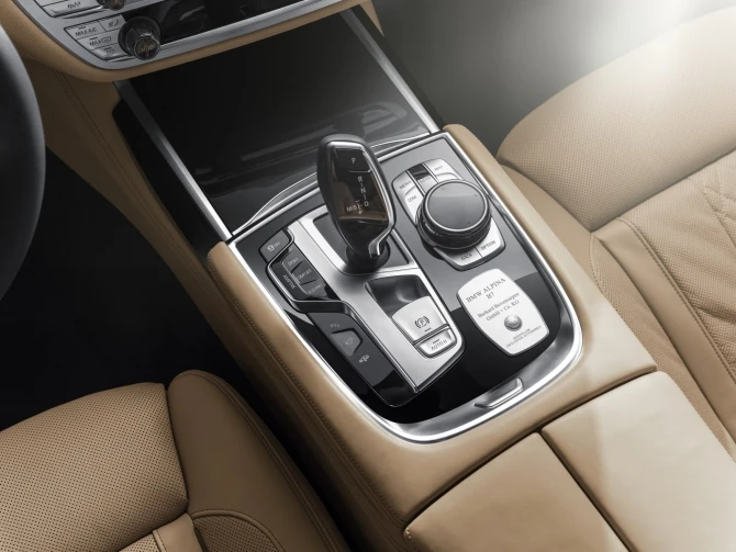 Alpina представила новый седан B7