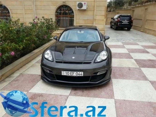 Автомобиль сына азербайджанского чиновника стоимостью 1 млн. долларов