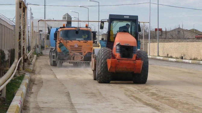 В поселке Зиря проводится ремонт нескольких улиц (видео)