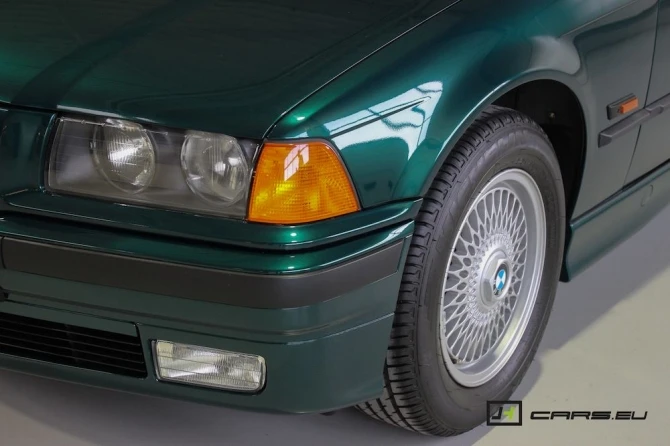 BMW 320i с самым маленьким пробегом в мире за 56 тысяч долларов (галерея)