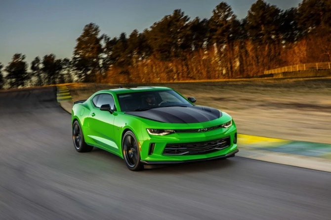 Chevrolet Camaro 1LE, или как выглядит особенная версия купе