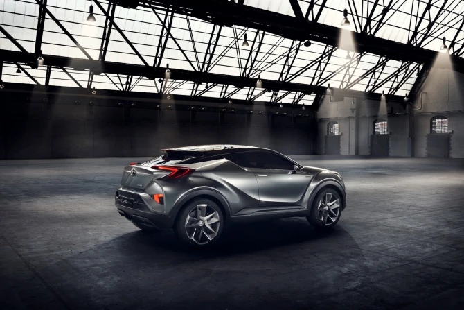 Toyota подтвердила выпуск в Турции гибридного конкурента Nissan Juke