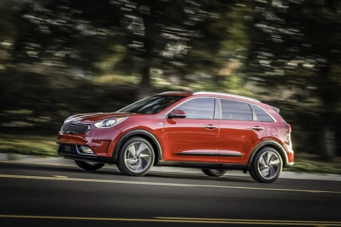 Гибридный кроссовер Kia Niro Hybrid официально представлен в Чикаго (галерея)