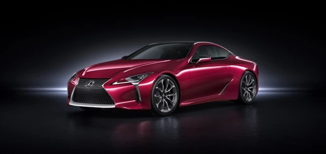 Lexus рассекретил дизайн гибридной версии спорткара LC 500