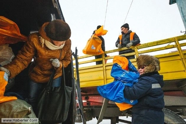 Dünyanın ən soyuq yerində 40 ildir poçtalyon işləyən şəxs (FOTO)
