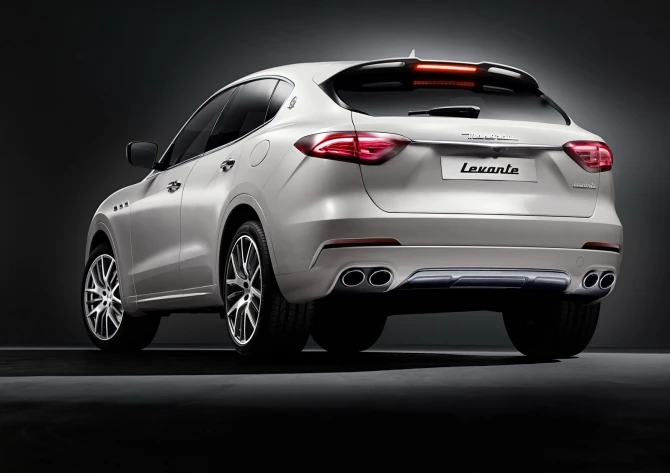 Maserati Levante. Итальянцы показали 
