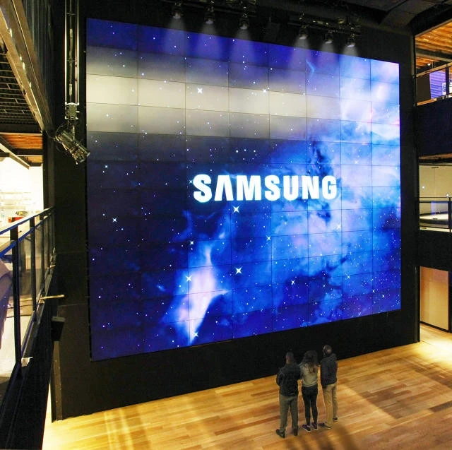 Samsung открыл магазин, в котором ничего нельзя купить