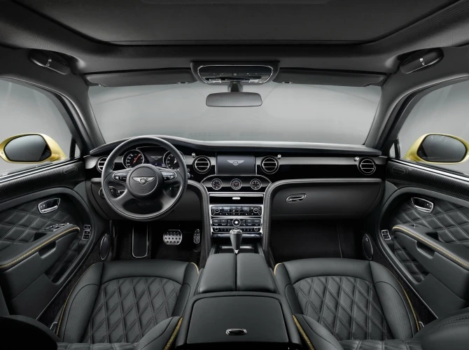 Лонг Bentley Mulsanne – главная новинка 2017 года (фотогалерея)