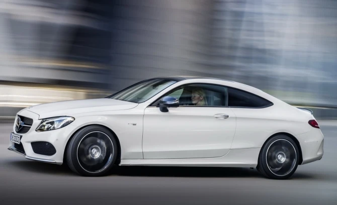 Купе Mercedes-AMG C43 получило 362-сильный мотор (фото)