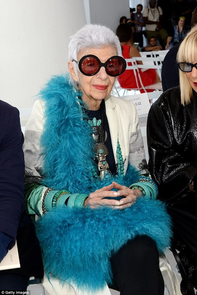 94-летняя старушка стала лицом модного бренда (фото)