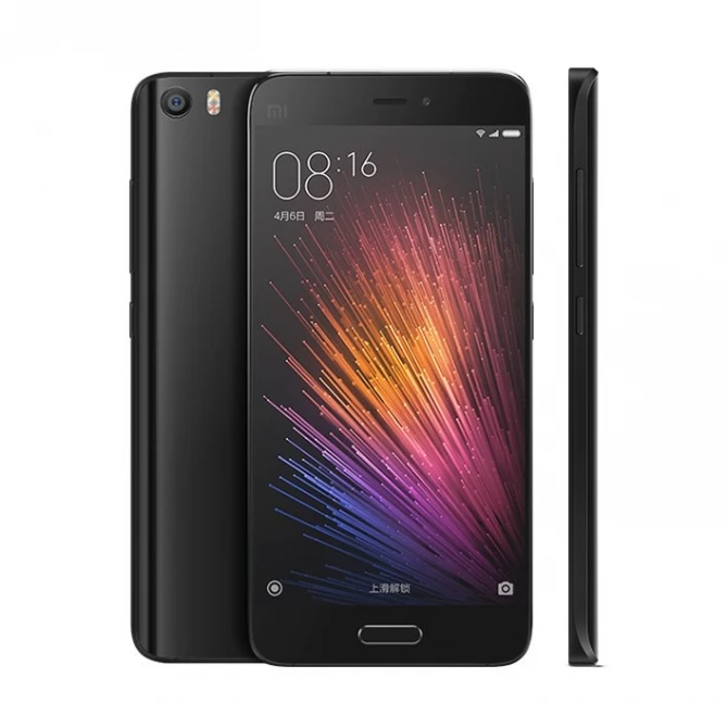 Представлен флагман от Xiaomi из металла, керамики и стекла (видео)