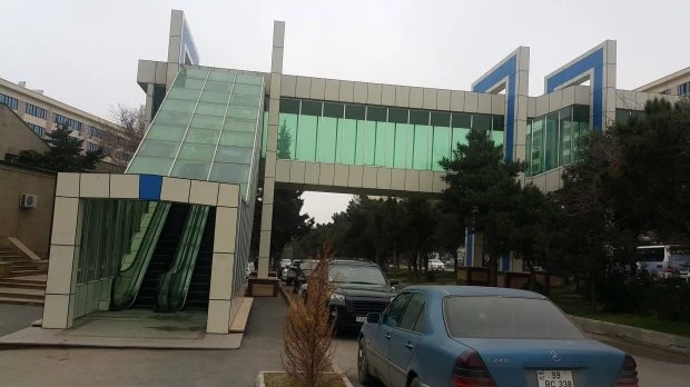 Самый опасный пешеходный переход в Баку