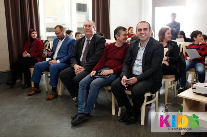 В Баку начался набор на самый необычный детский образовательный проект