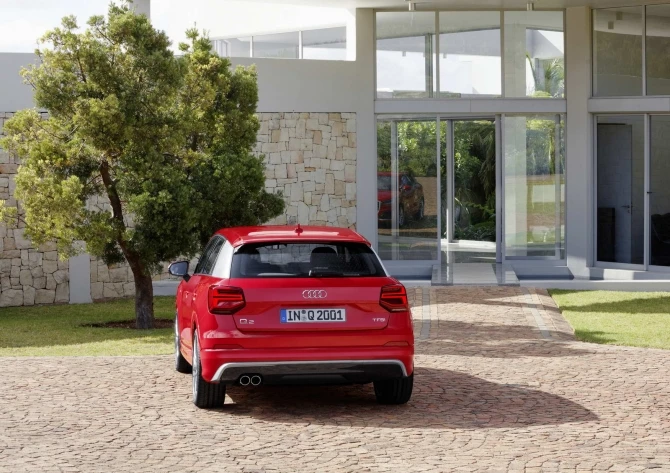 В Женеве состоялась премьера компактного вседорожника Audi Q2 (галерея, видео)