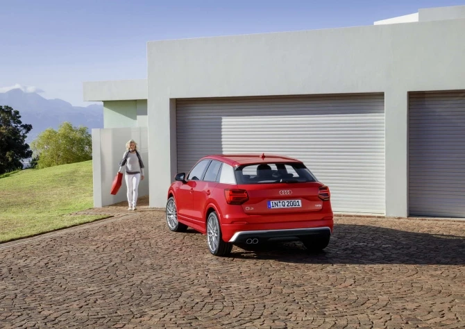 В Женеве состоялась премьера компактного вседорожника Audi Q2 (галерея, видео)