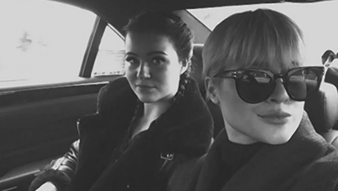 Как отдыхает самая юная миллиардерша в мире (фото)