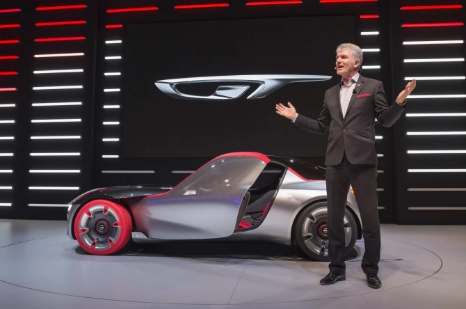 В Женеве презентовали спортивное концептуальное купе Opel GT Concept (фото)