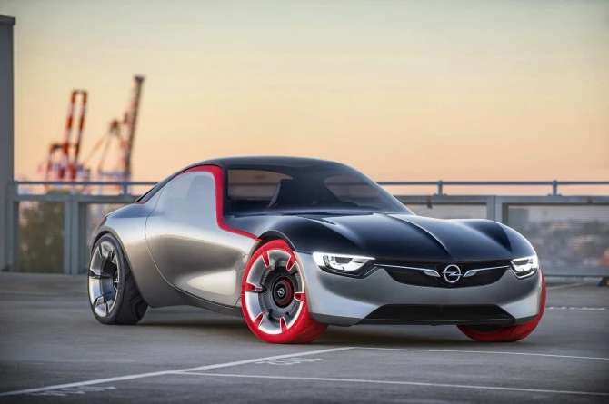 В Женеве презентовали спортивное концептуальное купе Opel GT Concept (фото)