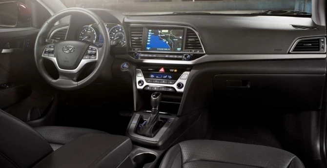 Стали известны цены на новый Hyundai Elantra в Азербайджане