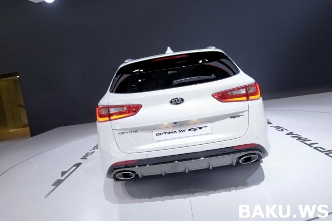 Kia представила универсал Optima Sportswagon (видео)