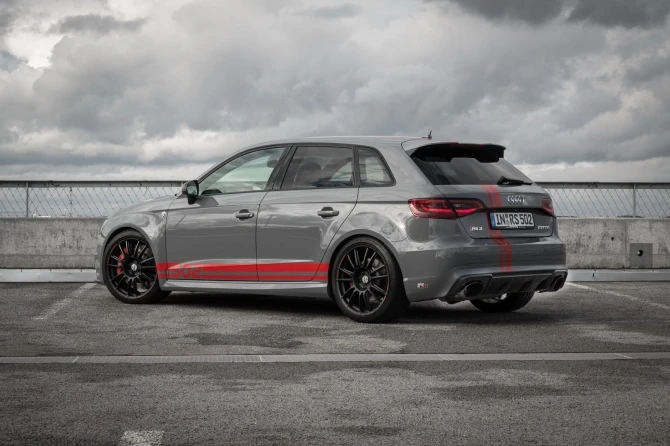 В Женеве представлена тюнинговая версия Audi RS3 (видео)