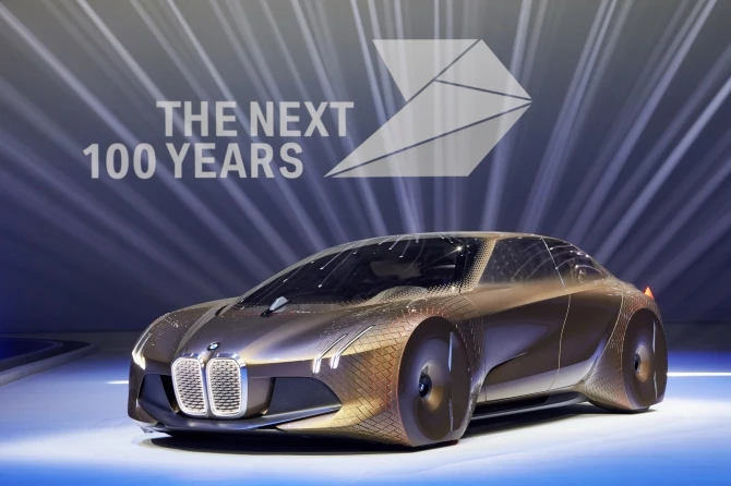 BMW в честь 100-летия представила роскошный концепт Vision Next 100 (галерея)