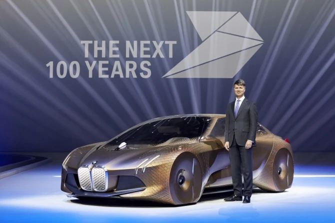 BMW в честь 100-летия представила роскошный концепт Vision Next 100 (галерея)