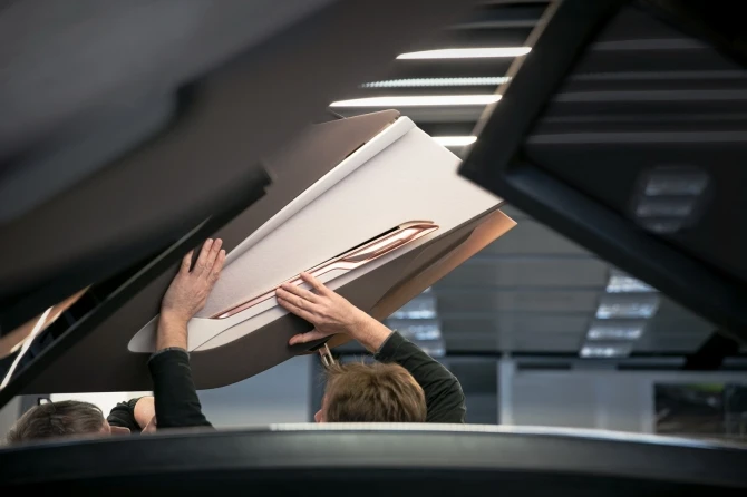 BMW в честь 100-летия представила роскошный концепт Vision Next 100 (галерея)