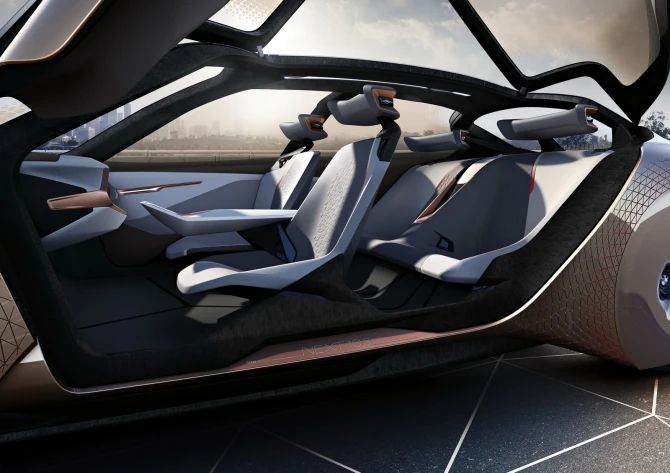 BMW в честь 100-летия представила роскошный концепт Vision Next 100 (галерея)